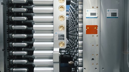 Otto Hofstetter AG | PET Side-Entry Mould