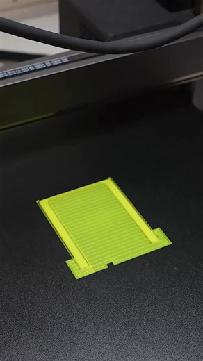 17K views · 2.4K reactions | 3D Printed Cheese Phone Stand Printer: Creality Hi Combo Designer: bennie | MIND 2 MAKE | Facebook