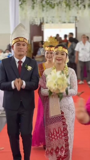 @nadyatbg hair do @veny_hairdo_make_up no filter and take by camera phone) MAKEUP#mua #muamedan #muamedanhits #muamedanmurah pemberkatan #muatarutung #muasidikalang #muabijai #pab2019 #pab2018 #muapadangbulan #muapadangbulanmedan #muaberastagi #muakabanjahe #muatebingtinggi #muastabat #muatebing #muabatam #muajakarta #muasidikalang #muasiantar #muabatam #muahits #parumaenhits2018 #muatanjungmorawa #muaaceh #muasibirubiru #muaporsea #muarantauprapat #muamedan #muatarutung #muasiantar #helaparumae