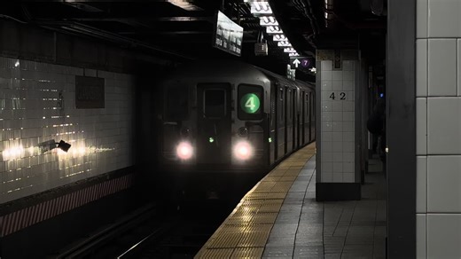 R62A (4) train arriving Grand central - 42 St | train
