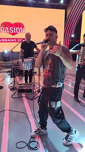 @gaston_angrisani desde temprano calentando motores con su banda!🔥 Al mediodía abre #PasionDeSabado♥️ ! De 12 a 18 por @americatv !📺 | Pasión de sábado