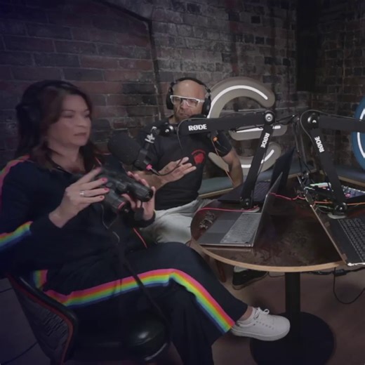 17K views · 46 reactions | Come and join us on the Patreon sofa, and you could take the crown as our hottest member!       Hope to see you there! www.patreon.com/thegadgetshow | The Gadget Show | Facebook