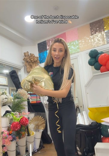 I am IMPRESSED 👏🏼 #helium #heliumballoon #reccomendations #balloons #balloonartist