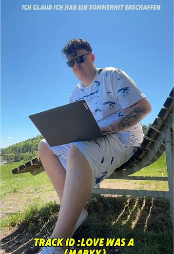 Könnte das ein Sommerhit werden ? Der Sommer kann kommen 😎☀️🕶️🍉 #zrcebeach #goodvibes #viral_video #housemusic #ibiza #producer #dj #summervibes