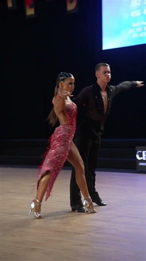 When Rumba becomes pure emotion ✨