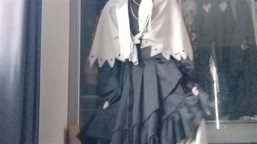 闲的没事的宅家穿幽灵鲨的寒武纪的COS服跳舞试试（一天的运动量）