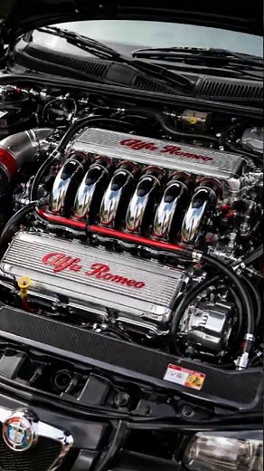 Alfa Romeo Busso V6 — The Best-Sounding V6 Ever?
