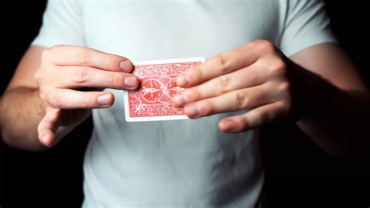 Fool everyone with this simple card vanish trick