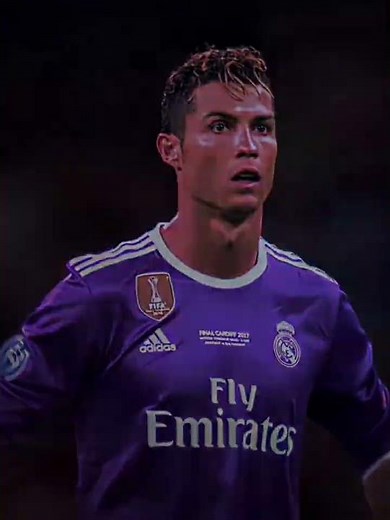 Ronaldo's stunning goal followed by his iconic celebration 💪