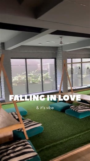 Oishani Banerjee on Instagram: "A slow day in Bangalore, but there was something truly comforting about home today 🤍 Staying at FF21 and honestly loving how vibey, full of life, yet peaceful it really is! P.S. Got some work done at their ultra cool work friendly areas also! If you’re planning a short or long stay in Bangalore, FF21 is a great option ✨ 📞 For bookings, WhatsApp +91 9353162534 💸 Use my referral code FF58496269 for a discount"