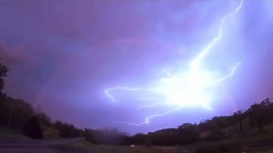 Yeah, I think I‘m falling in Love 🌈⚡️ #foryoupage #savetiktok #new #viral #lightning #rainbow #thunder