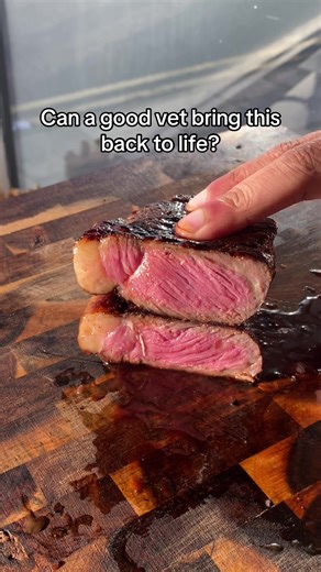 Lets all just ignore the clear pre cut 🤣🤣🤣 #food #halal #middlesbrough #fyp #steak