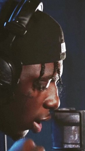 Sleepy Hallow - 2055 Lyrics Video