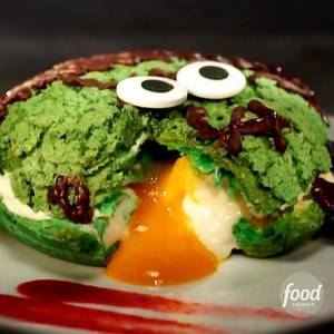 Ghouls and boils, are you ready for some slime desserts? Watch Halloween Baking Championship tonight at 6pm. | Food Network UK