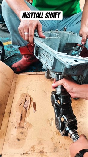 Install shaft with these simple tips #shorts #feedshorts #mechanic #machine