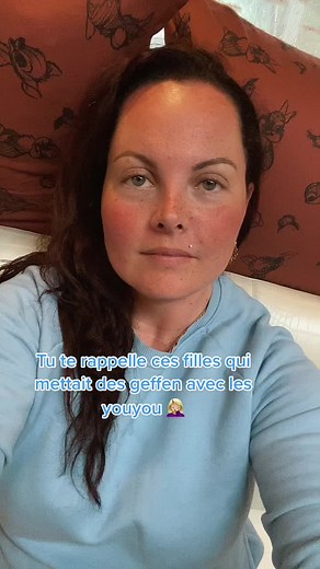 Le combo fatal a l’epoqueeeeee !!! Heureusement la mode change… #lahonte #alepoquegtfraiche #quilafait #leveledoigt