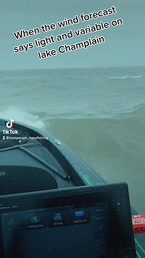 🌬🌊🌊🌊 #lakechamplain #ItsGreatOutdoors #bassfishing #FilmTeyvatIslands #basstok #fishinglife #fishtok #fisherman #fishcontent #bassfishinglife #fishing #2022 #topgunmode #dayslikethis #summer #vermont #viral #bassboats #big #waves