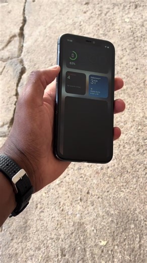 📱 iPhone 11 – 128GB 💰 P3,600 🔋 84% battery health – authentic battery 🚫 Face ID faulty ✅ True Tone available ✨ Clean & well-maintained device ⚡ A13 Bionic chip – smooth, fast & reliable 📸 Dual 12MP cameras with Night Mode & 4K video 📱 6.1” Liquid Retina HD display – bright & clear 🔊 Stereo speakers 🧾 Receipt issued after purchase 🚚 Courier outside Gabs available (customer cost) 📲 DM / WhatsApp to secure it today! 📞 78728085 / 74920036