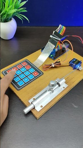 Door Lock System Using Arduino UNO #arduinoprojects #arduinotutorial #arduino #door #automaticdoor