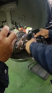 20K views · 332 reactions | Automotive Preventive Maintenance System Brake cleaning. #ActualAndHandsOnTraining #PowerSkillsTechnicalCenter #fbreelsfypシ゚viral #reelsvideoシ #everyone | Mommy Gay | Facebook