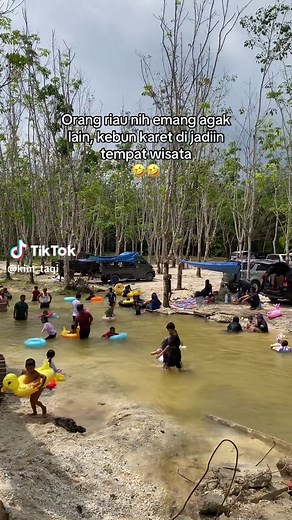 Wisata Unik di Riau: Kebun Karet sebagai Destinasi