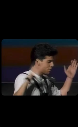 Released in 1990, Step by Step marked NKOTB’s peak in popularity and became an anthem of early ’90s dance-pop. With a catchy rhythm, energetic choruses, and polished production, the song perfectly captures the formula that dominated radio at the time: youthful romance, a positive attitude, and an irresistible vibe for the dance floor #90s #newkidsontheblock #hit #viral