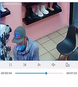 12K views · 148 reactions | Chicas ayúdenos a compartir  el día de ayer 23 de Febrero asaltaron nuestra zapatería alrededor de las 7:00pm con arma de fuego, estamos buscando información que nos pueda ayudar a dar con el paradero de este sujeto. Por esta razón a partir de hoy ya no se permitirá la entrada a hombres a zapatería. | Clouts Boutique | Facebook