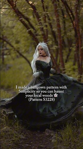 We love a twirlable ghostly ballgown 😌🥀 The tutorial for pattern S3228 is now on my channel!