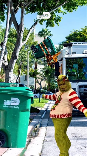 SANTA’S OFF AND SO ARE WE. 🎅🏽🦺 Our hardworking teams get three holidays off a year, and Christmas Day is one of them. In observance of the Christmas holiday, there will be NO garbage, recycling, or bulky trash pickup on Thursday, December 25. 🚫 So if your garbage or recycling day falls on Christmas Day, don’t worry about taking out your garbage or recycling carts on Noche Buena - but please make note of our alternate holiday pickup schedule: ✅ If your recycling pickup day falls on Christmas,