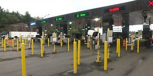 NY lawmakers demand government reopen northern border