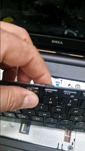 Tip for disassembling a Dell laptop