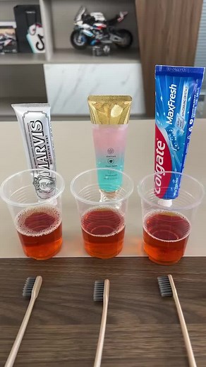 Busaurus Toothpaste: Smile Brighter with Niacinamide