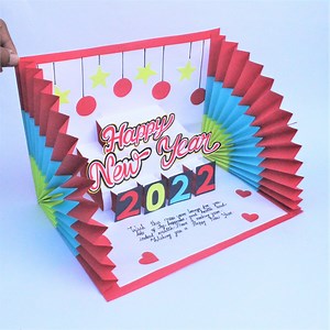 Beautiful New Year Pop-up Card idea #bestoutofwasteideas #diycraftideas #papercraft #diycraft #craft #newyeargift #newyeargift2022 #newyear2022 | Creative Hours