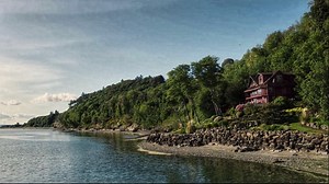 A home for sale in Seattle that feels like the San Juans