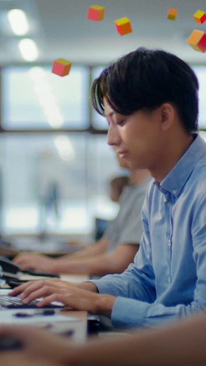 三菱電機の新テレビCM「Our Purpose」篇が、9/17(日)より放映開始しました！ テレビCMには総勢23名の従業員が出演。撮影は、三菱電機の「研究所@大船」と「製作所@伊丹」の2拠点で実施しました。 現在、各拠点でのCM撮影の裏側をまとめたメイキング動画を公開中です。 まずは「研究所@大船」篇！是非、ご覧ください。 | 三菱電機株式会社 (三菱電機)