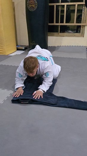 46K views · 311 reactions | White belt teaching his adavance techniques #jiujitsu #baguio #jiujitsulife #baguiojiujitsu #bjj | Baguio Brazilian Jiu Jitsu | Facebook