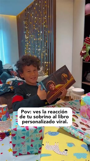 355K views · 2.8K reactions | Haz que la hora del cuento sea mágica con WonderWraps. Cada libro se convierte en una manta suave y acogedora—perfecta para abrazos e imaginación. | Wonder Wraps | Facebook