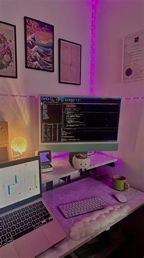 Kel 🐚| PhD Psychobiology 🧠 on Instagram: "Code 🎀 #Code #coding #matlab #python #r #codinglife #phd #studygram #phdstudentsofinstagram #phdstudentlife #study #studying #phdstudentlife #studywithme #phdjourney #phdlife #phdthesis #stats #eeg #stem #womeninstem"