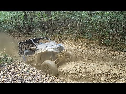 Polaris RZR 1000 turbo in the mud