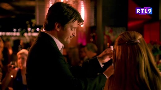 Ils ne le savent pas encore…Mais cette rencontre va tout changer 🥰 La série #Castle est à retrouver à partir du lundi 16 Février sur #RTL9 ! | RTL9