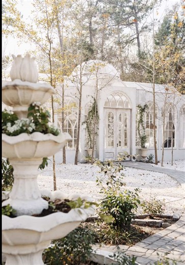 Beautiful couple at The Rosewood #houstonphotographer #htx #houston