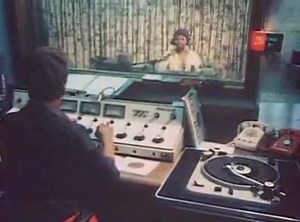 A LOOK ON REGGAE MUSIC AND JAMAICA IN THE 70S 60 MINUTES VIEWS ON THE WHOLE ISSUE BCK THEN, SOME NICE INTERVIEWS AND GOOD FOOTAGES | Radio Mystique Roots