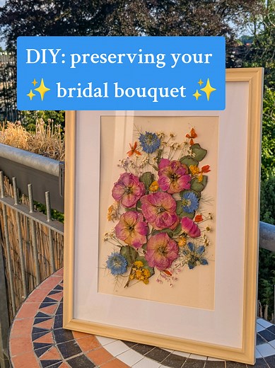 DIY Idea: Pressed Flowers in a Picture Frame