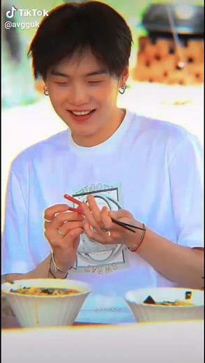 Suga bts slime 🐱💜