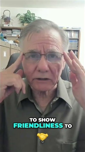 Greeting Across Cultures: A Guide to Respectful Interactions #shorts