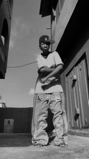 Sweetheart Dance Challenge Trend