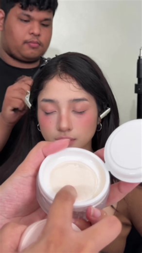 Best Setting Powder Recommendations for Oily Skin