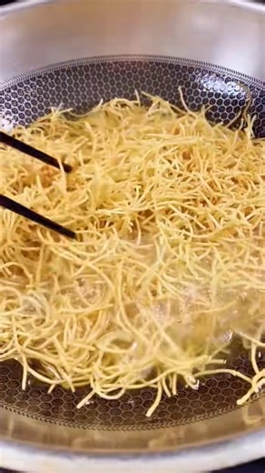 Good idea for cooking😋#foryou #skills #tipsforgirls #trick #cookinghacks #foodlover #idea #lifehack #foryoupage #delicious #tryit | Robbins