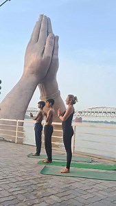 Adriana, who came from Brazil, is currently practicing yoga with us under residential arrangement.The literal meaning of Yuga is to connect. Today India's Yoga philosophy is connecting the entire world in love and brotherhood. Today morning she did Surya Namaskar with my students at the newly built Namo Ghat in Varanasi. Welcome to Varanasi Yoga School Join us for on-line off-line Yoga practice #yoga #brazil #rio #samba #italy🇮🇹 #latinmusic #carnival #spain🇪🇸 #norvège🇳🇴 #mexico #yogaonline