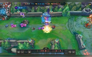 Lolm青钢影，十步杀一人，千里不留行，表演什么叫做血条消失术。